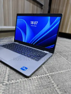 Laptop Dell Latitude 5300 8GB Intel Core i5 SSD 256GB