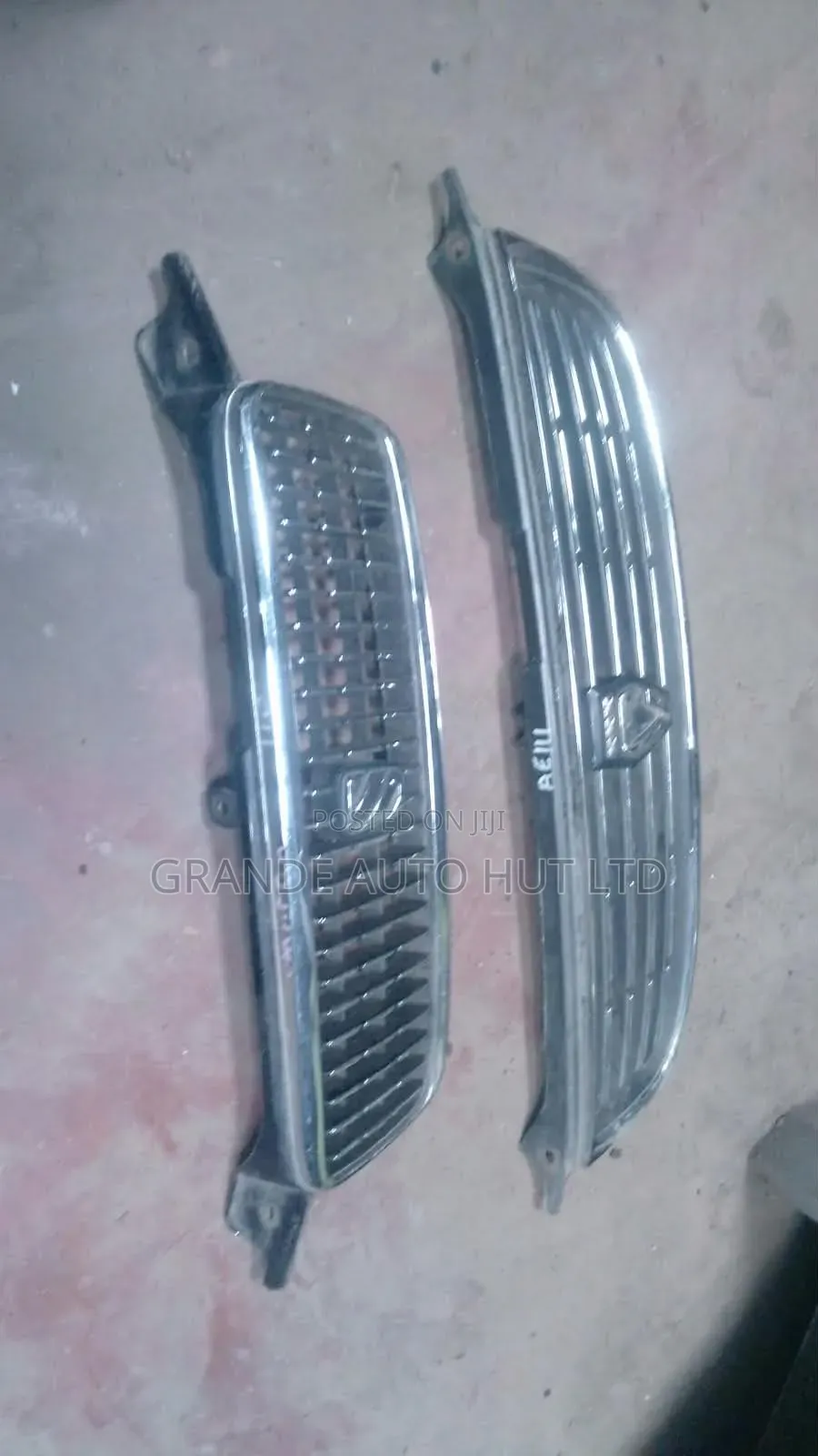 Toyota Sprinter 110 Grill