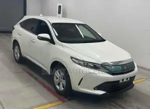 Toyota Harrier 2019 Off white