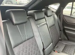 Toyota Harrier 2019 Off white