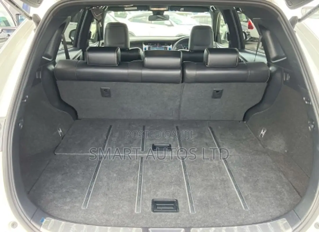 Toyota Harrier 2019 Off white