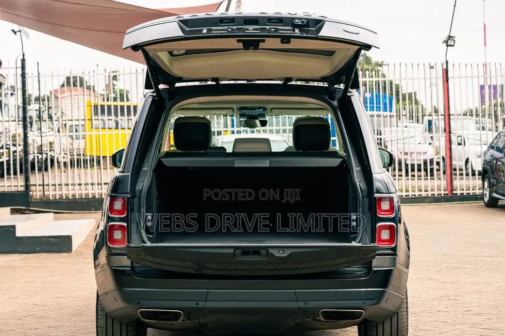 Land Rover Range Rover Vogue 2019 Black