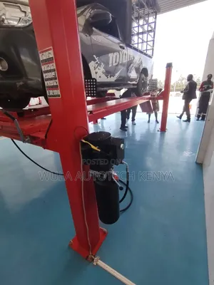 Suitable for Garages and Industrial Use 4post Carlift Machine Sunshine