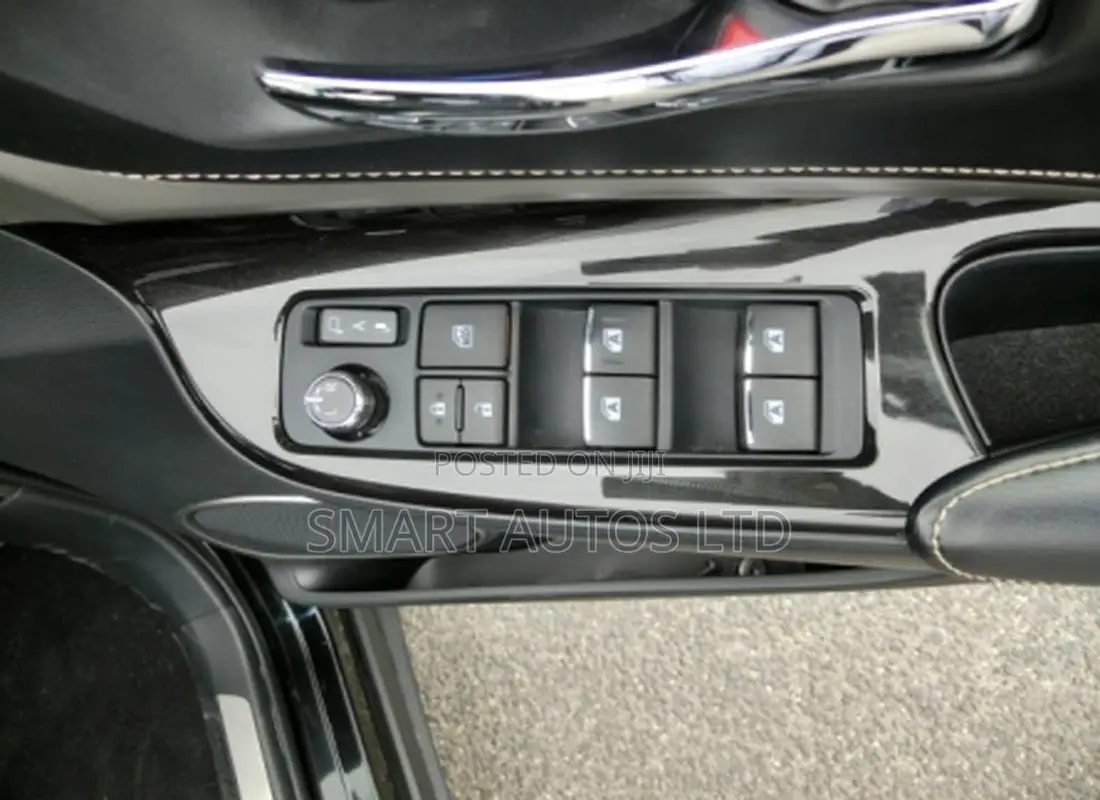 Toyota Harrier 2018 Matt Black