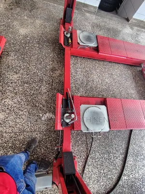 Professional 4-Ton 4post Carlift Machine Sunshine Italy