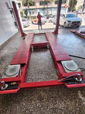 Professional 4-Ton 4post Carlift Machine Sunshine Italy