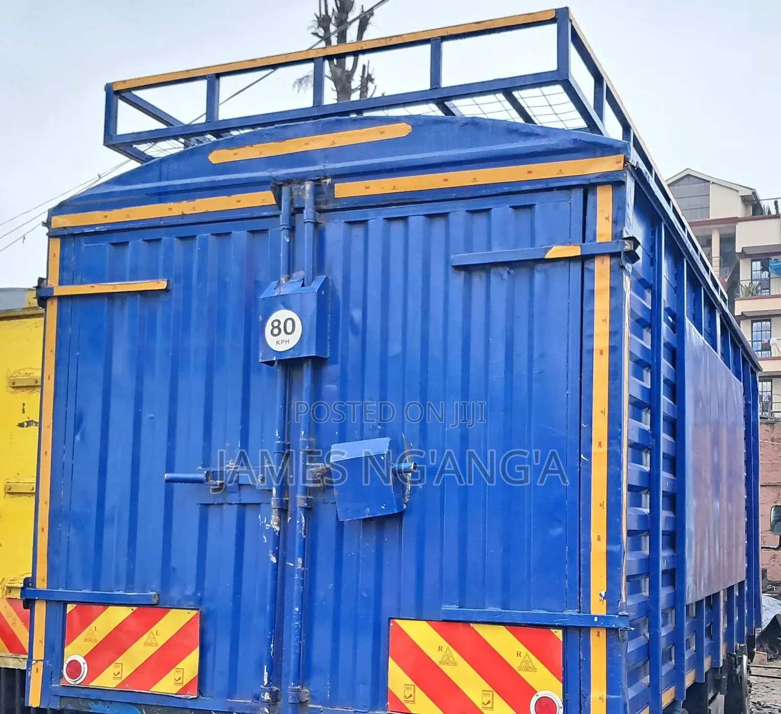 Isuzu NQR Truck Yom 2022
