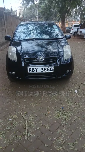 Toyota Vitz 2007 Black