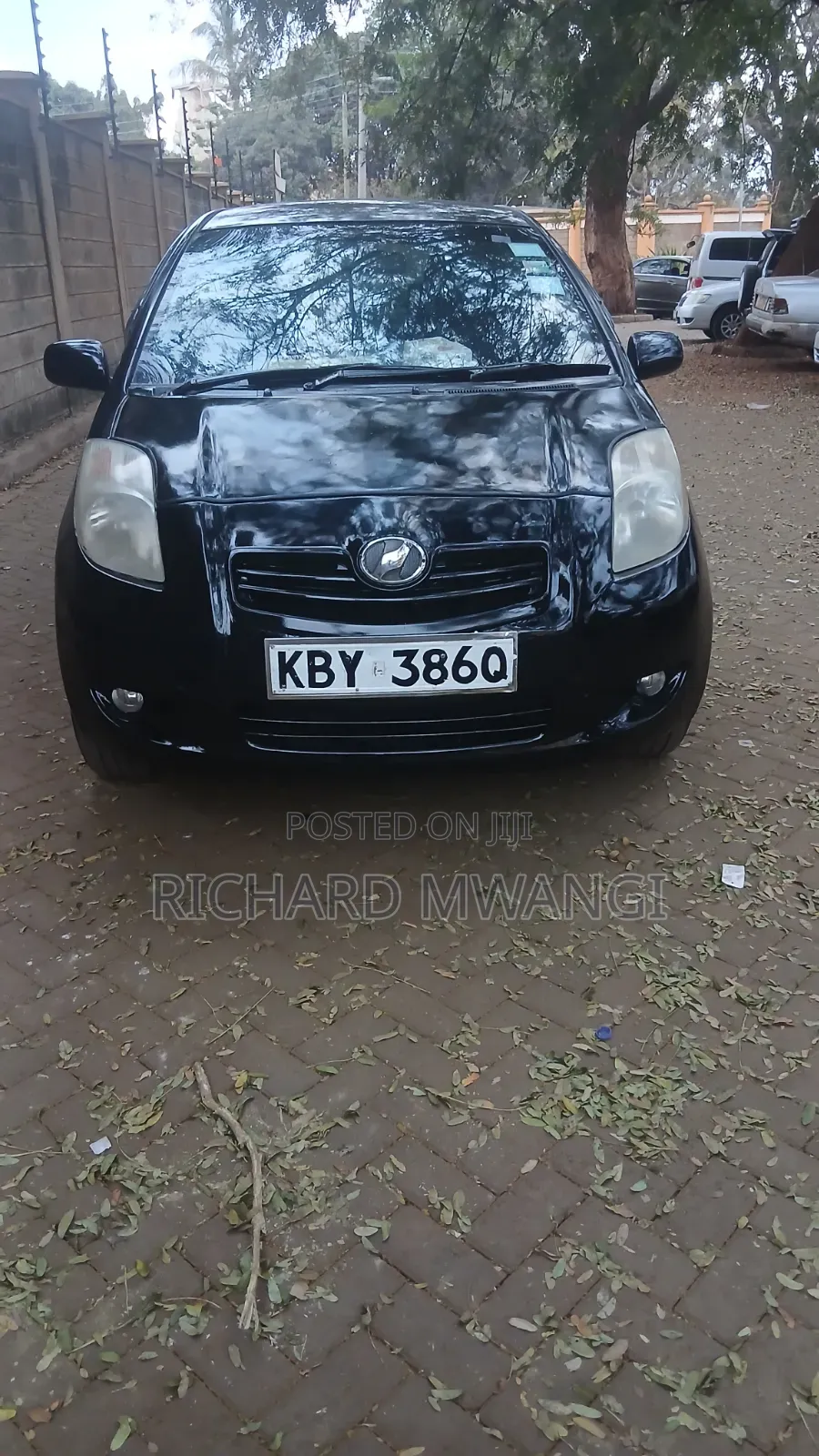 Toyota Vitz 2007 Black