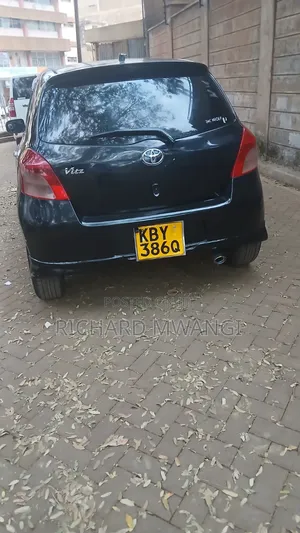 Toyota Vitz 2007 Black