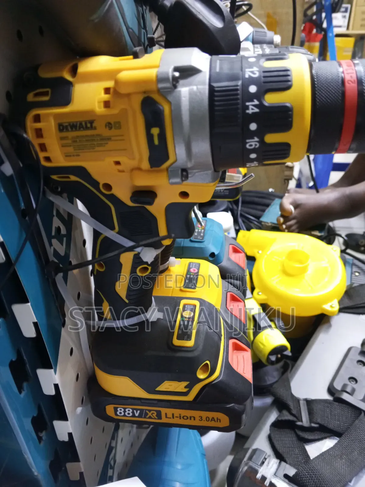 Dewalt 88 v Brushless Drill
