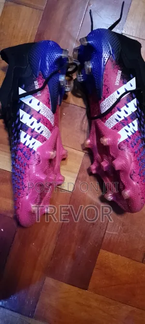 Adidas Predator Freak.1 FG, Demonskin 2.0 SIZE 8/Size 41