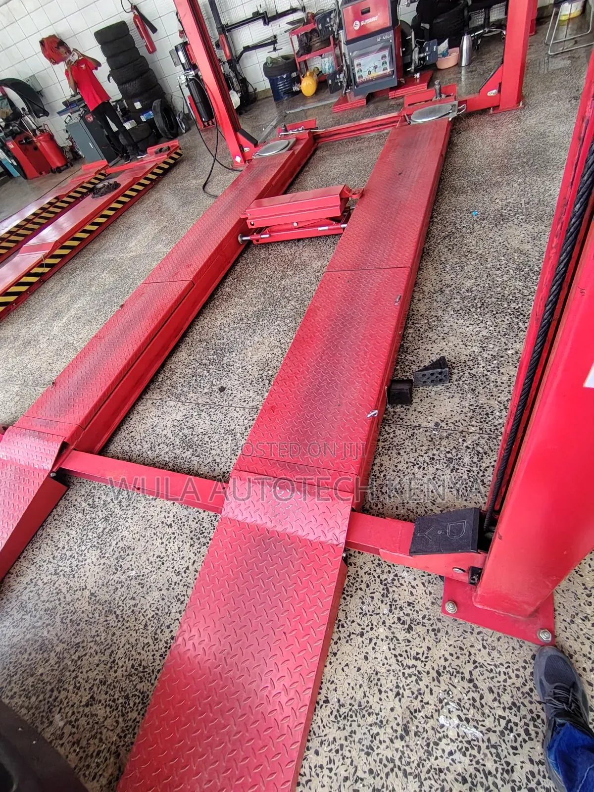 Heavy Duty and Commercial Sunshine 4tns 4post Carlift Machine