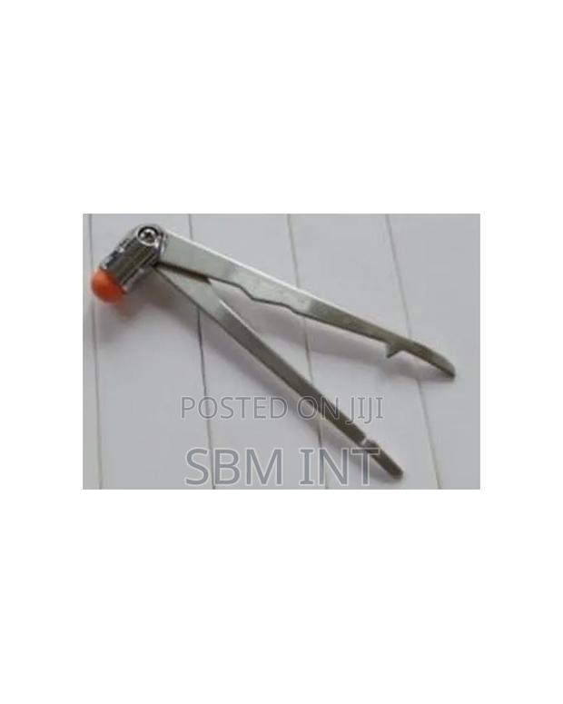 Medical Reflex Testing Hammer With Caliper