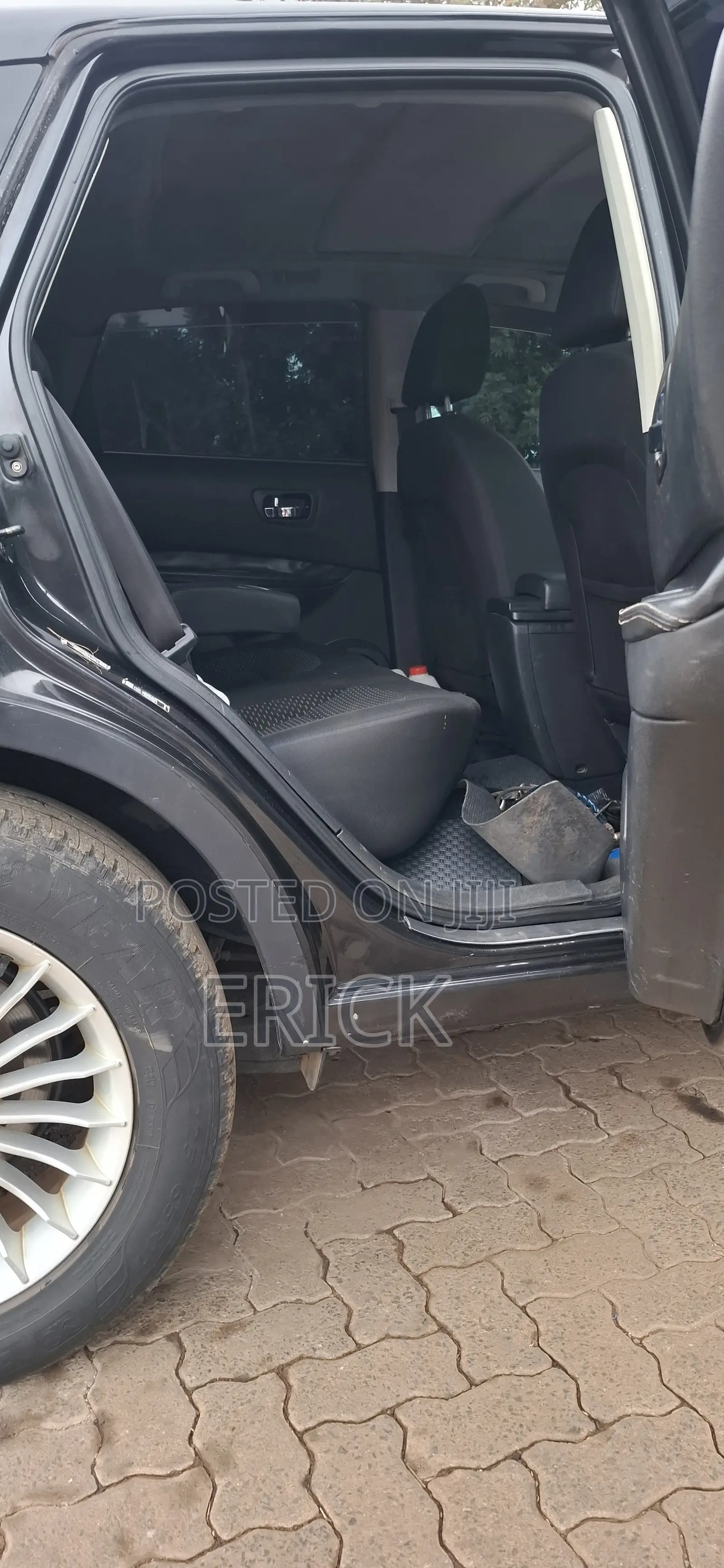 Nissan Dualis 2010 Black