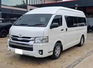 Toyota HiAce 2019
