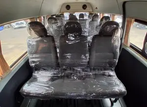 Toyota HiAce 2019