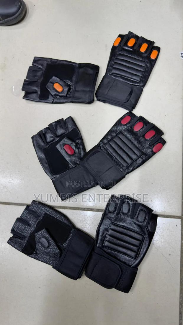 Open Half Gym Gloves Restocked at 600