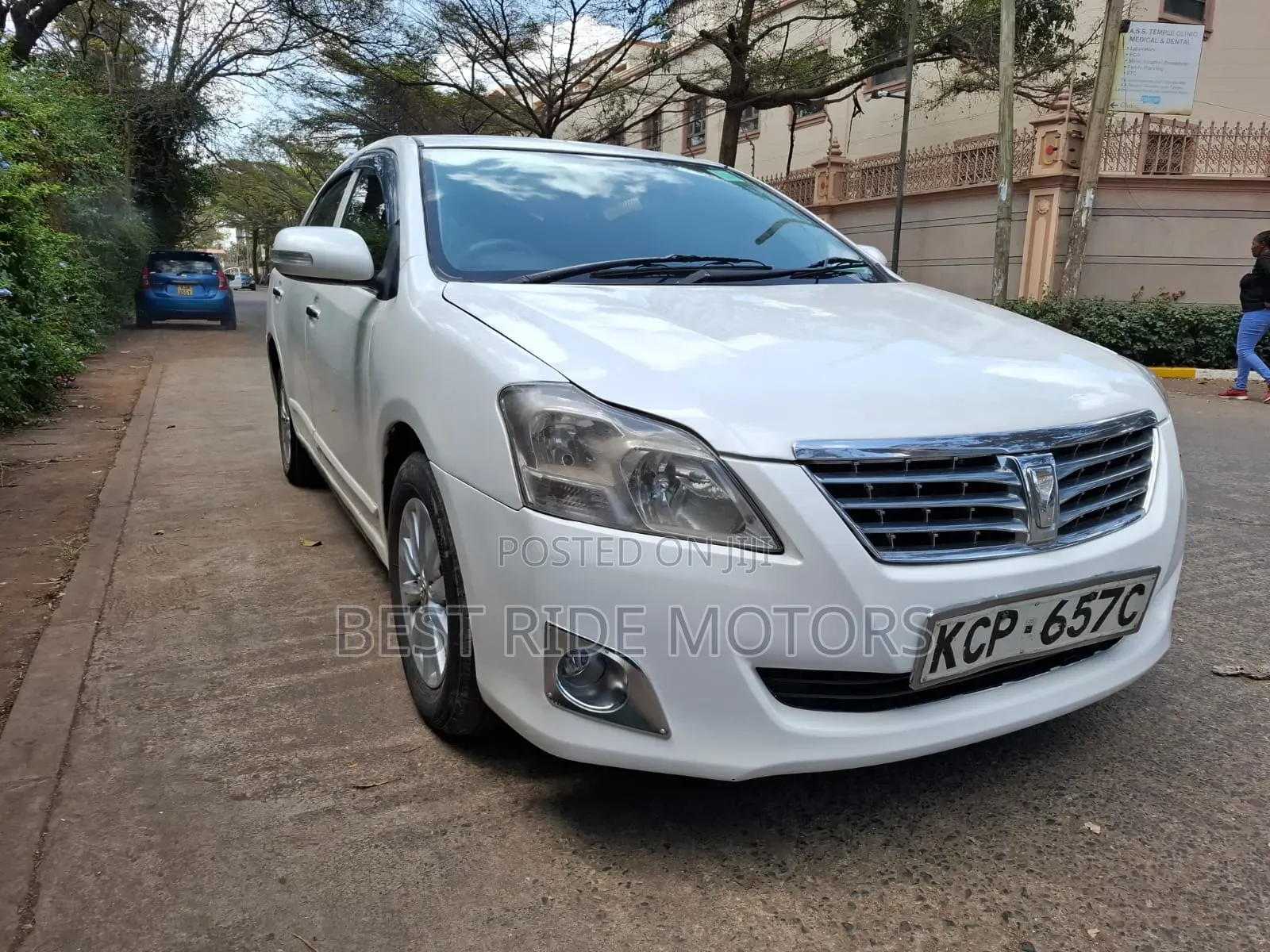 Toyota Premio 2011 White
