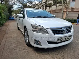 Toyota Premio 2011 White