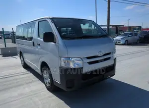 Toyota HiAce 2020