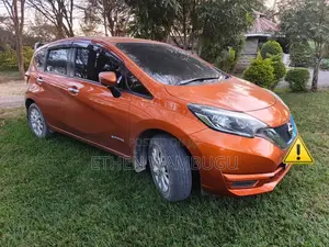 Nissan Note 1.2 Hybrid 2018 Orange