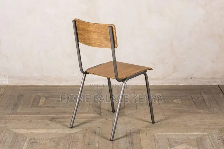 Student Chair; Student Study Chair for School and Learning Areas