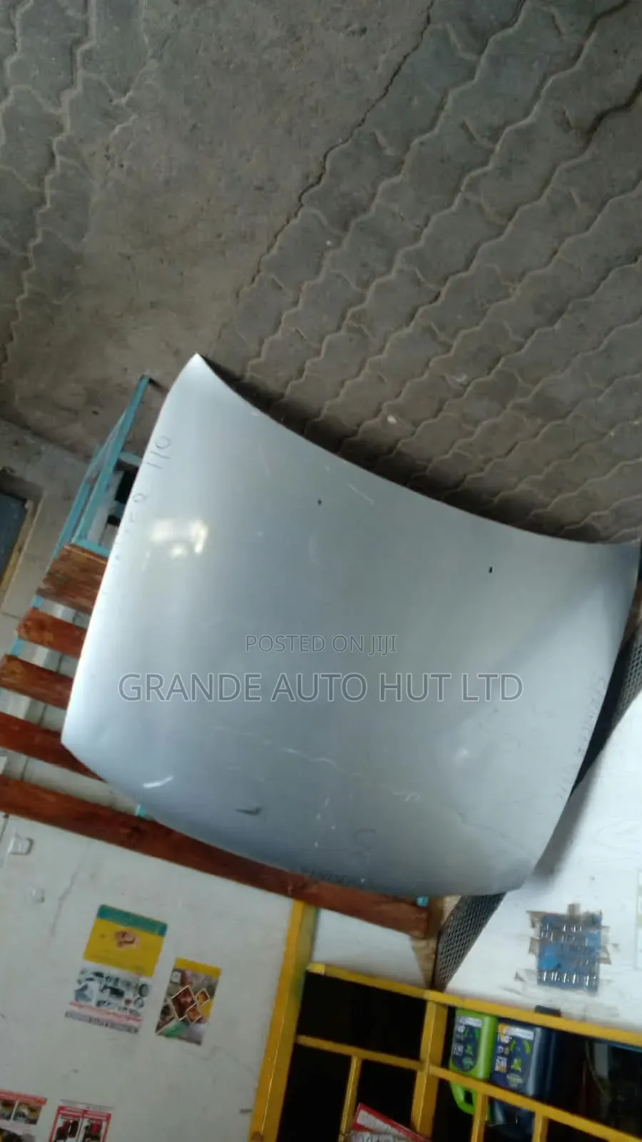 Corrola Ae 110 Bonnet