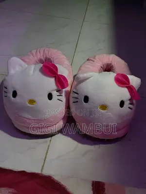 Hello Kitty House Slippers