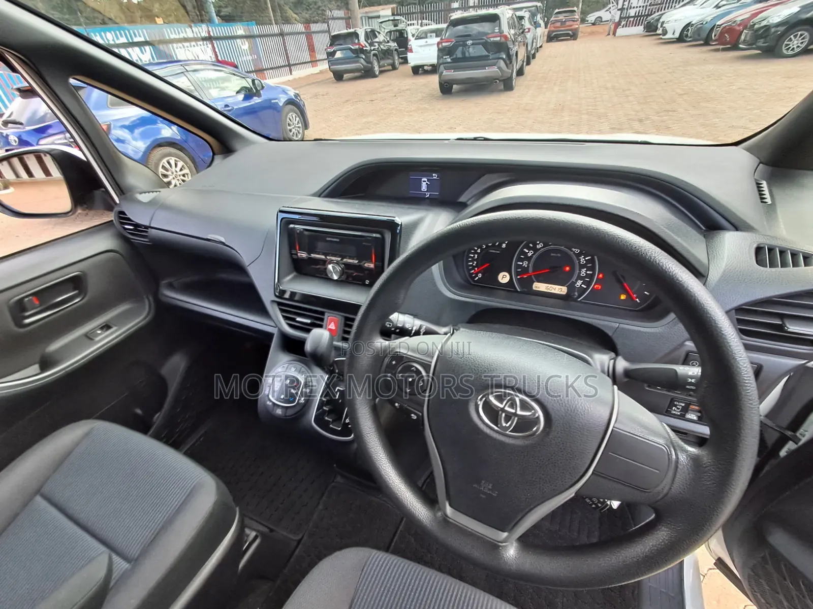 Toyota Voxy 2019 White