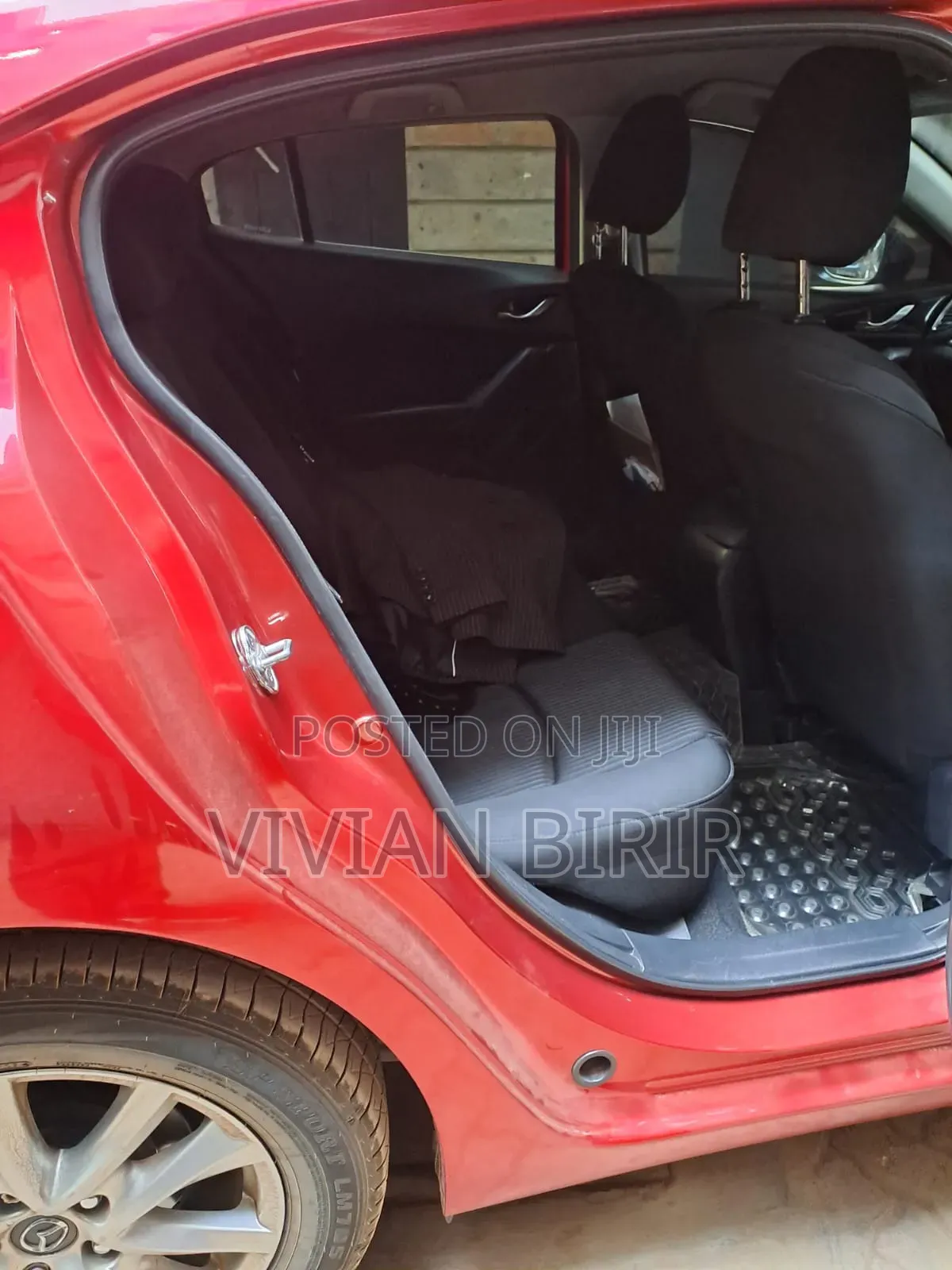 Mazda Axela 2015 Red