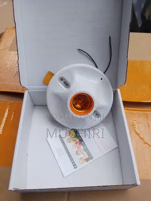 Hidden Camera Light Bulb Holder Base Adapter Wireless Wi-Fi Spy Camera