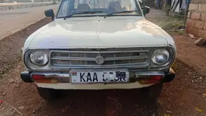 Datsun 1200 1971 Beige