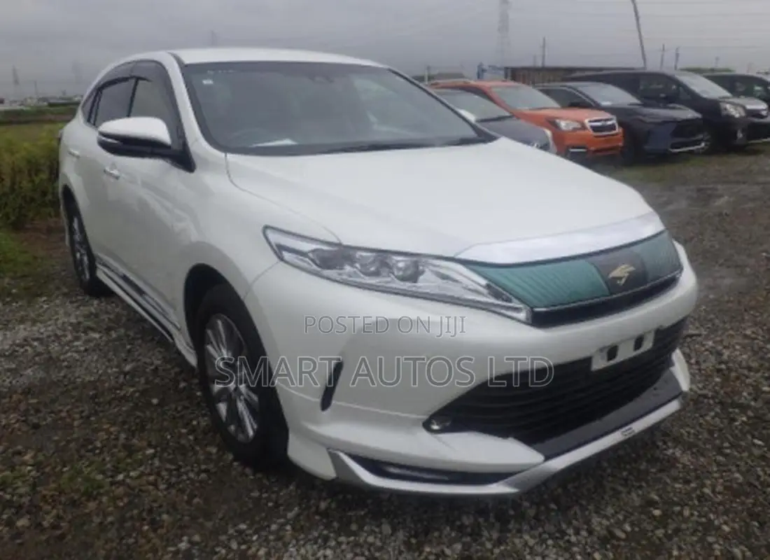 Toyota Harrier 2.0 2019