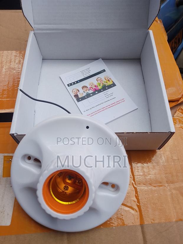 Bulb Holder CCTV With Smart Camera and Simple Light Socket Setup - main view