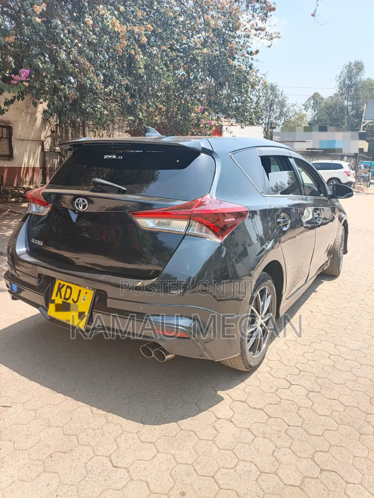 Toyota Auris 2016 Black