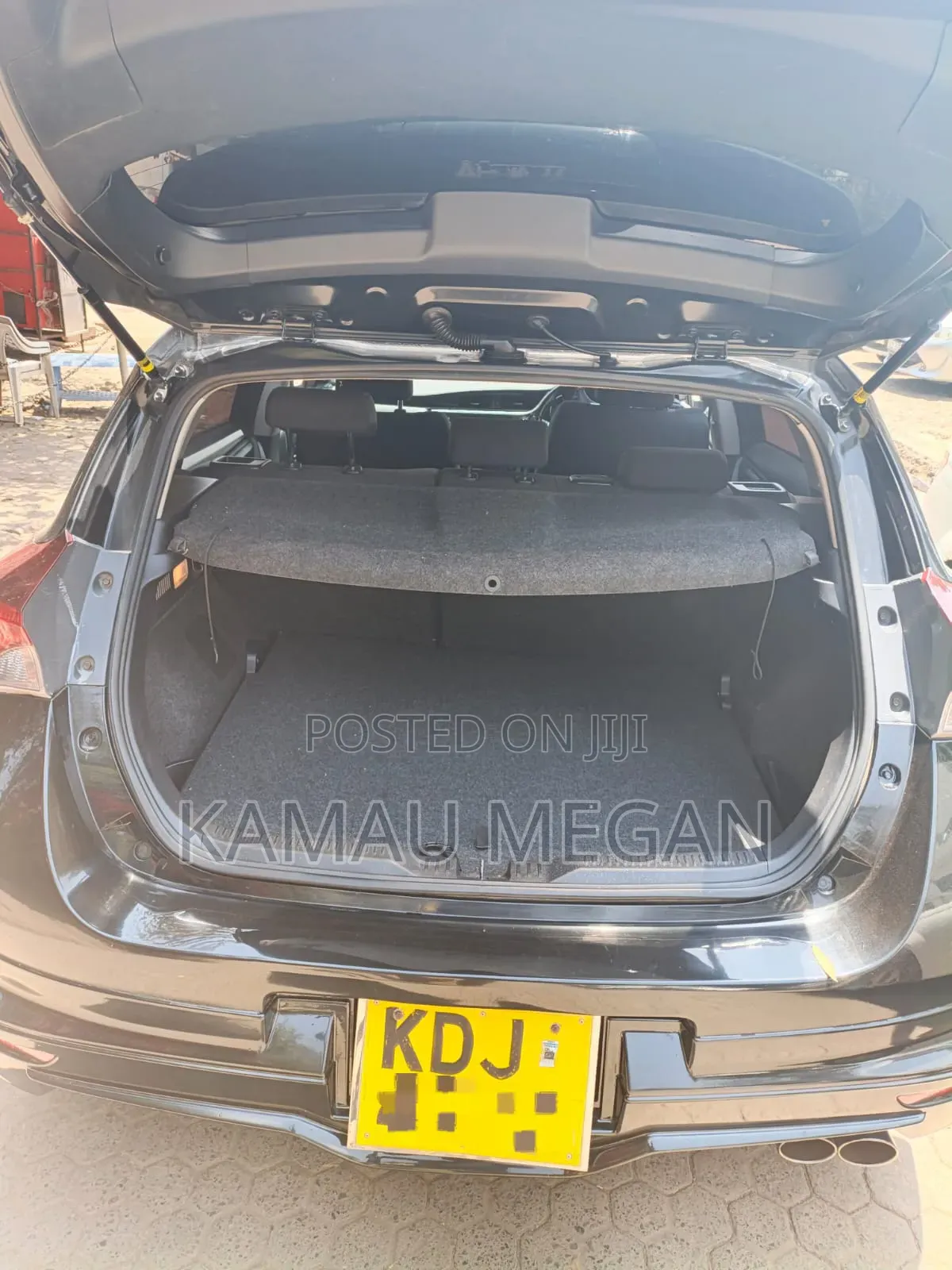 Toyota Auris 2016 Black