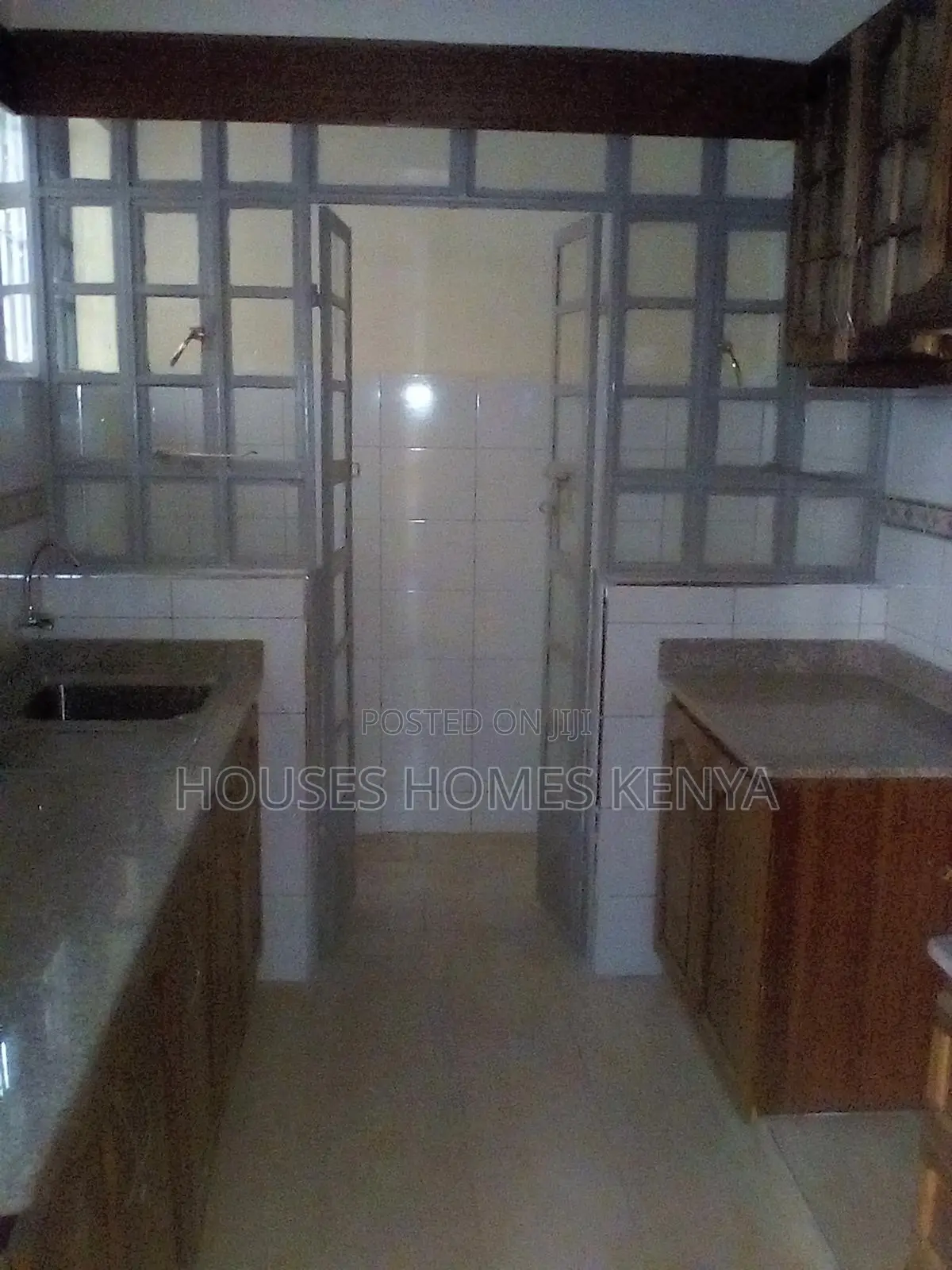 2bdrm Apartment in Parklands Estate for rent
