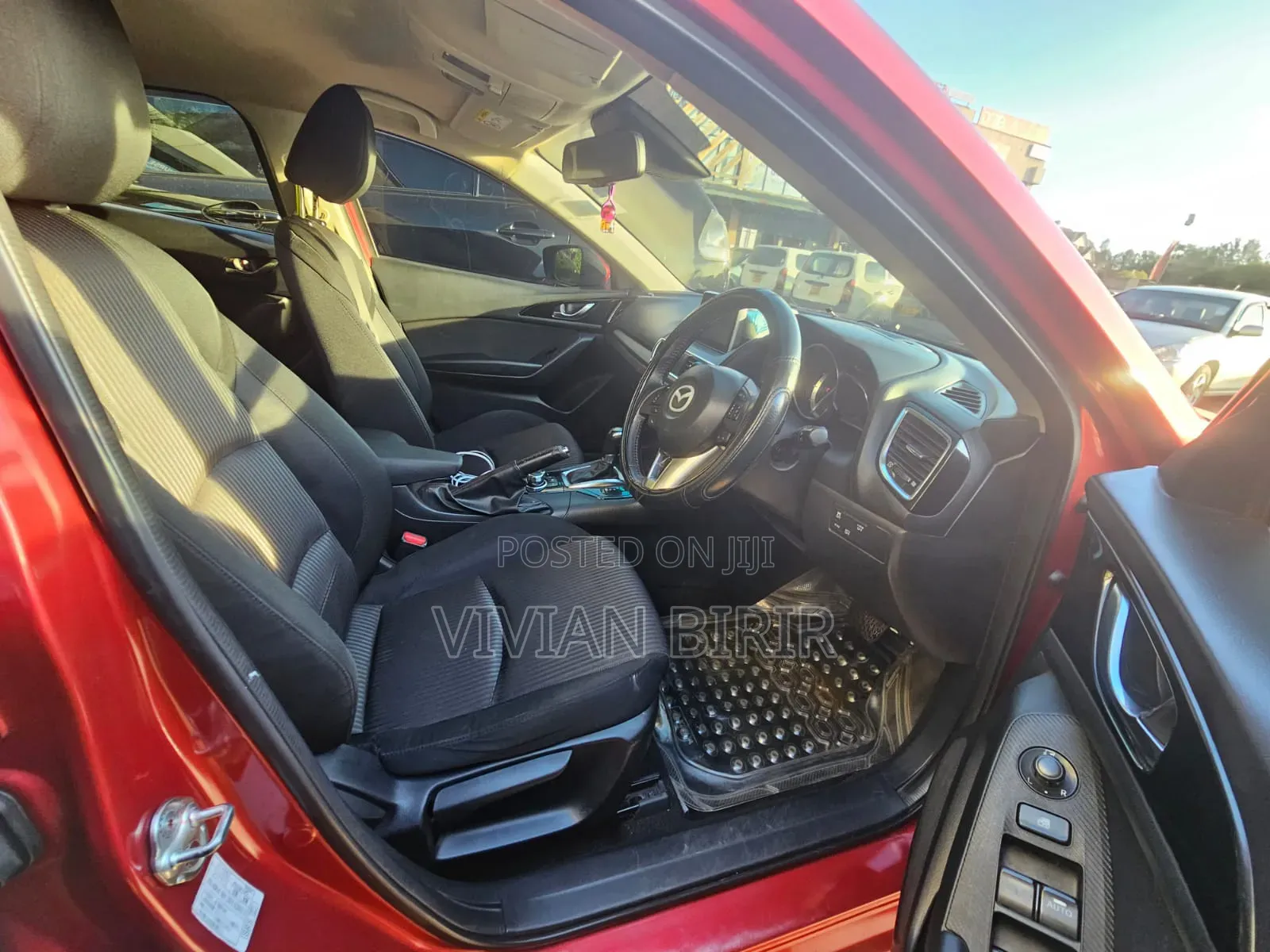 Mazda Axela 2015 Red