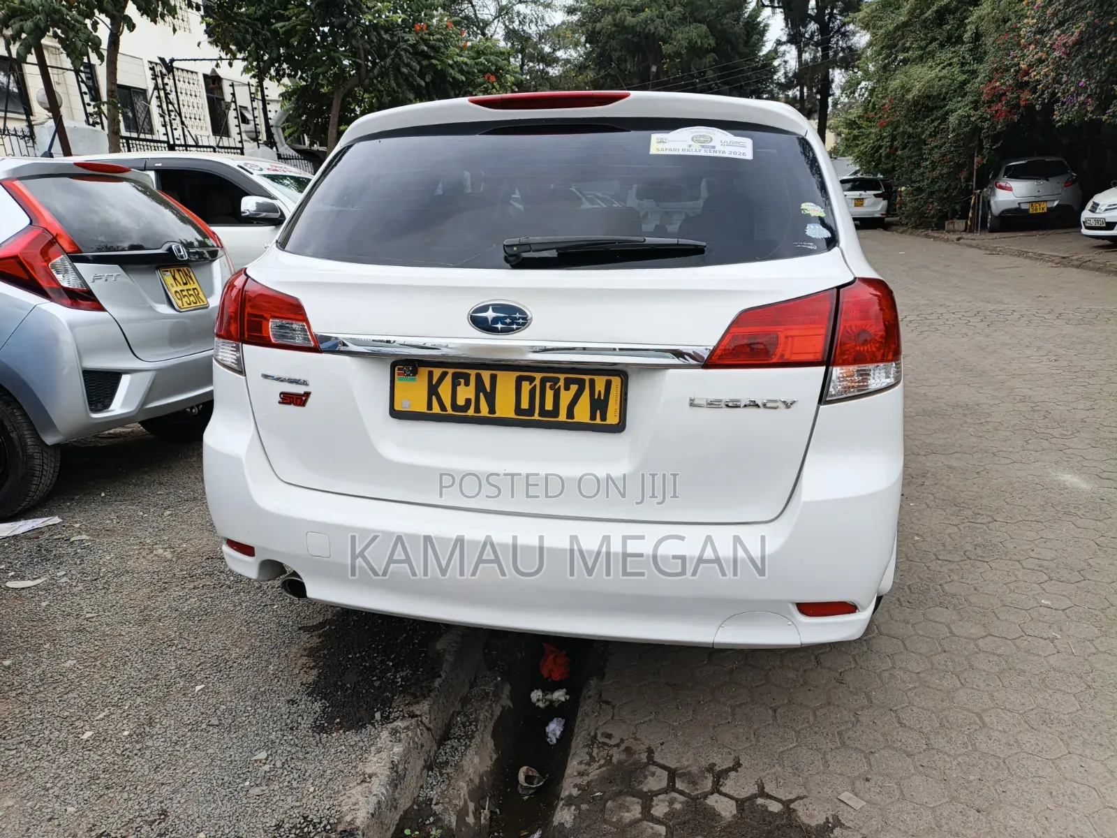Subaru Legacy 2010 White
