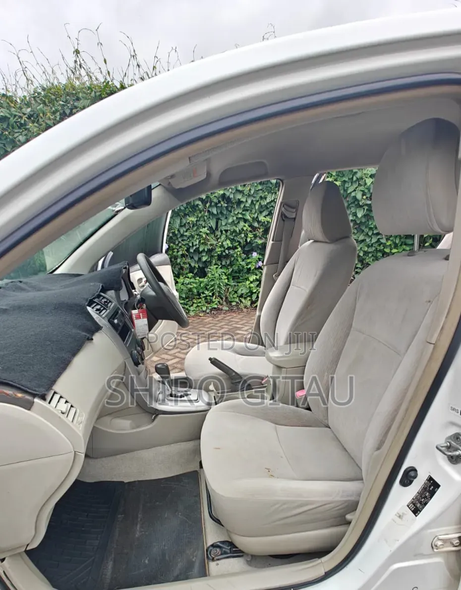 Toyota Corolla Fielder 2009 White