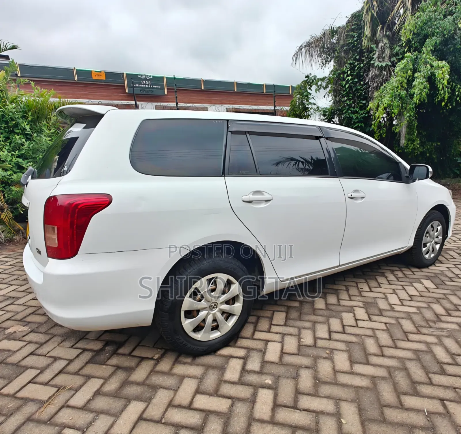 Toyota Corolla Fielder 2009 White