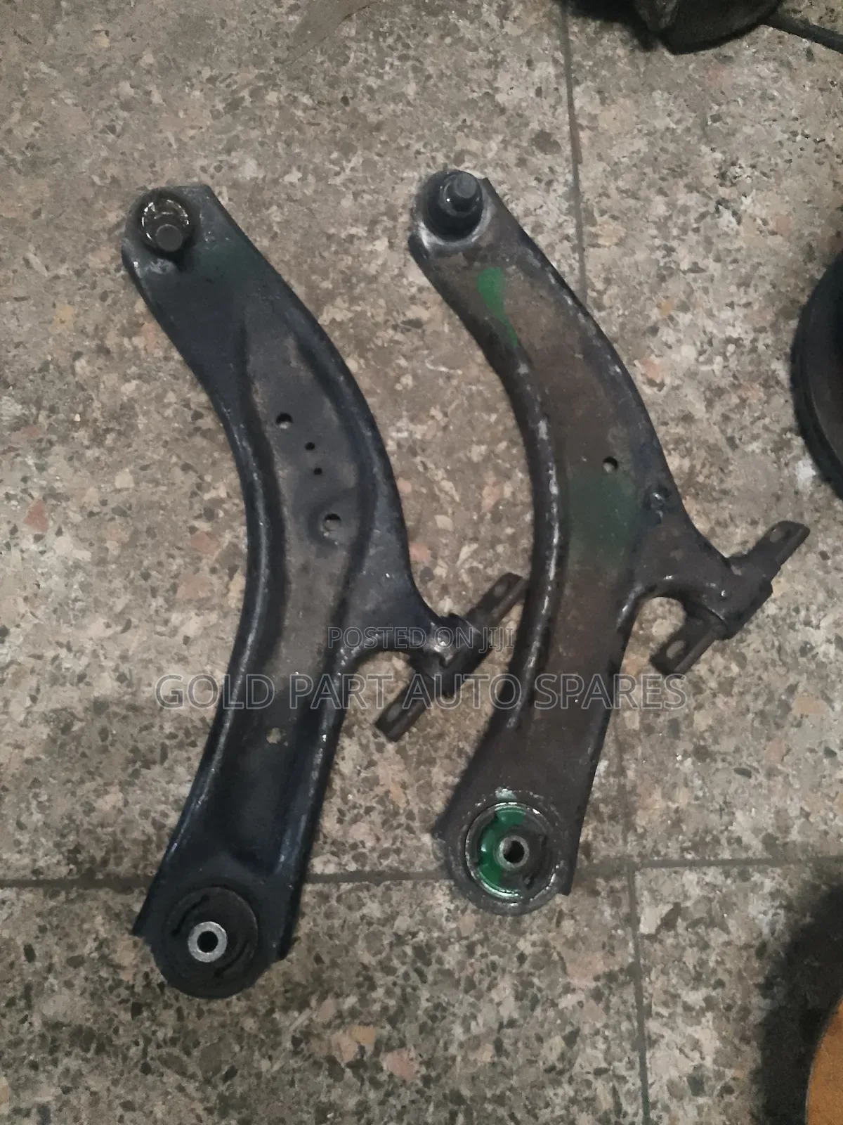 Ex Japan Controller Arm for Nisan Extrail