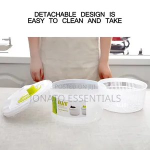 Manual Salad Spinner and Vegetable Dryer