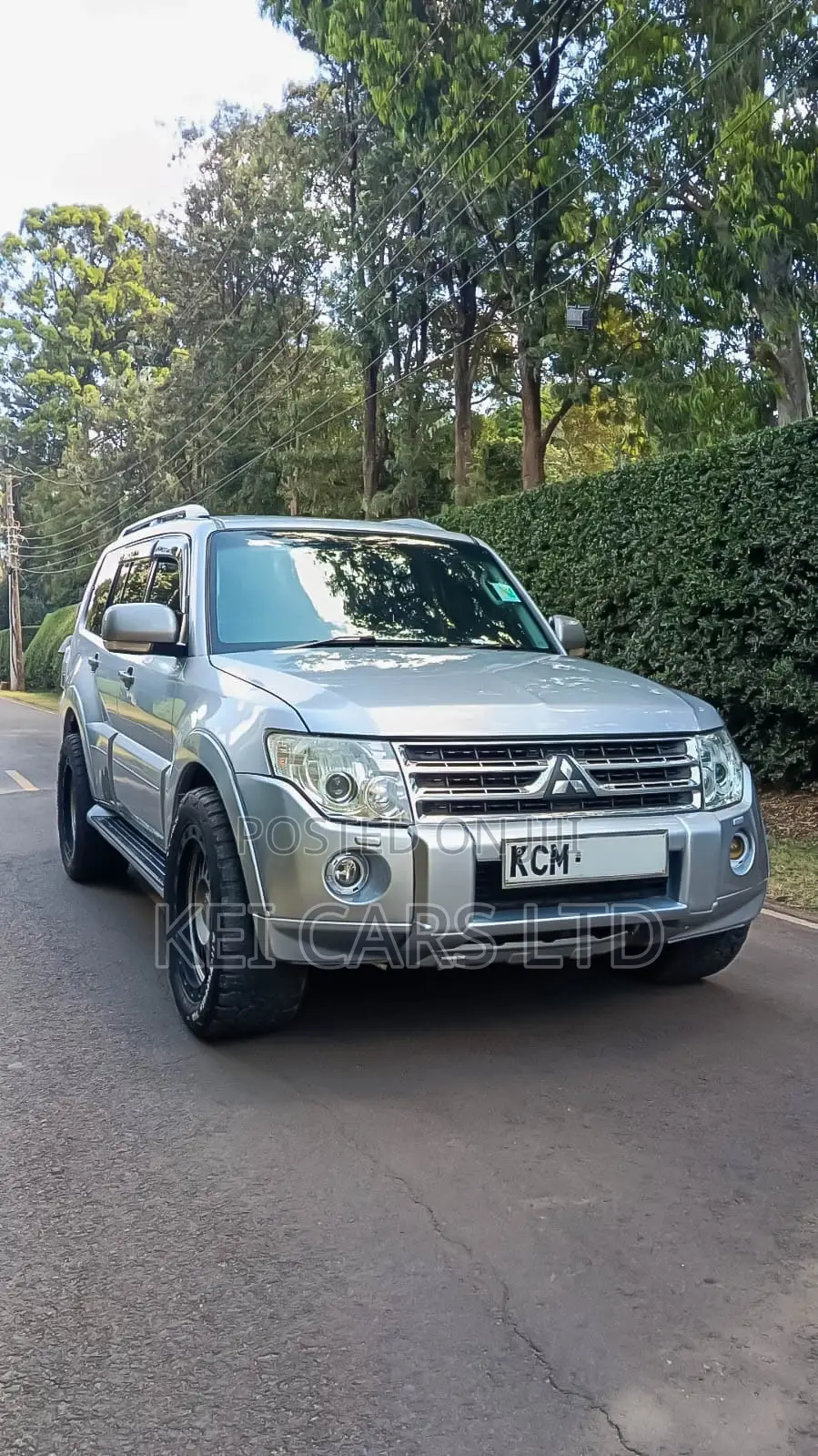 Mitsubishi Pajero 3.2 Di-Dc GLS 2011 Silver