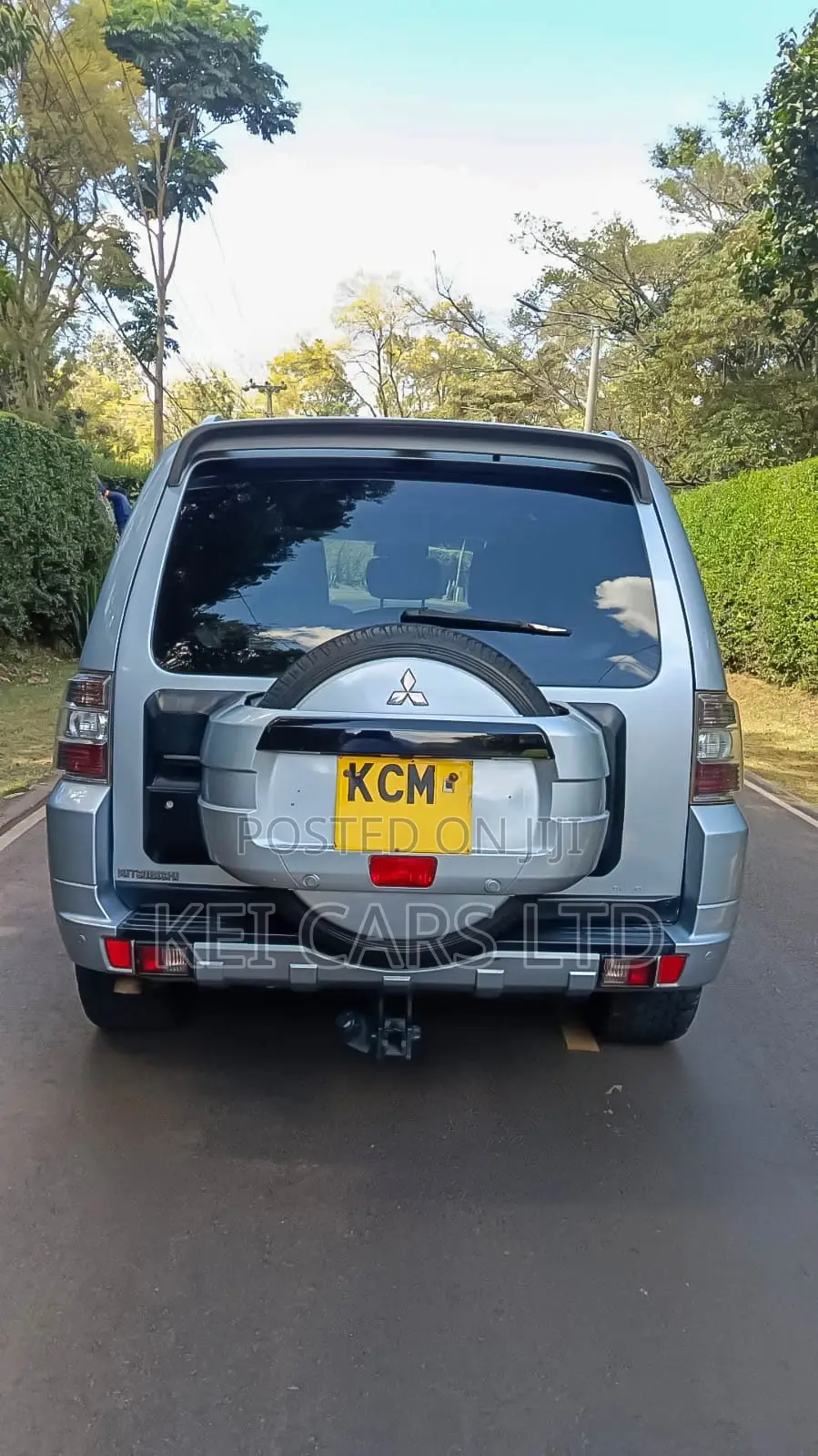 Mitsubishi Pajero 3.2 Di-Dc GLS 2011 Silver
