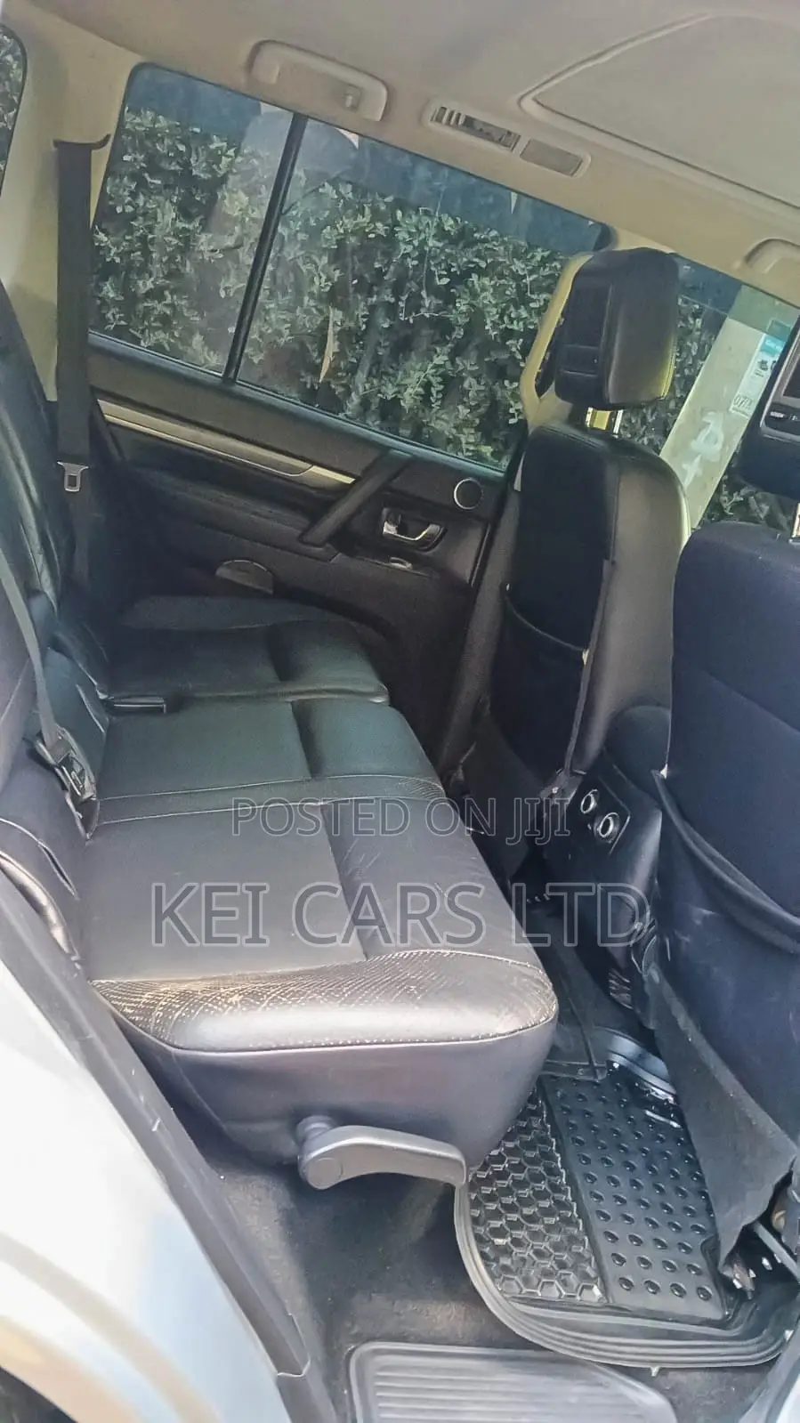 Mitsubishi Pajero 3.2 Di-Dc GLS 2011 Silver
