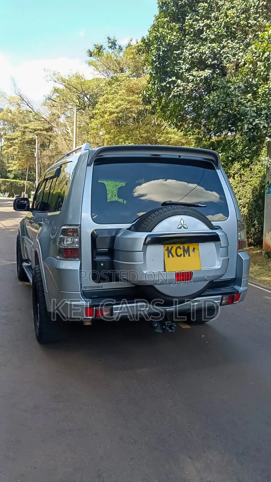 Mitsubishi Pajero 3.2 Di-Dc GLS 2011 Silver