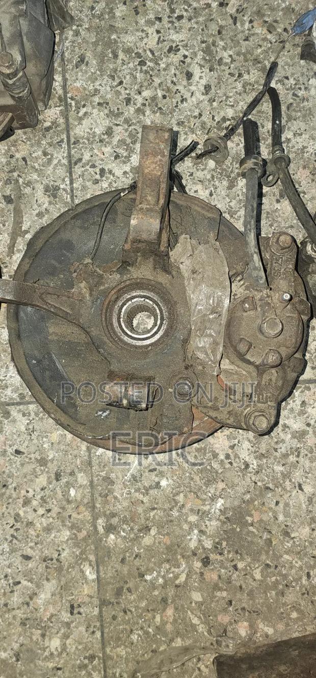 Mitsubishi Outlander Front Hubs