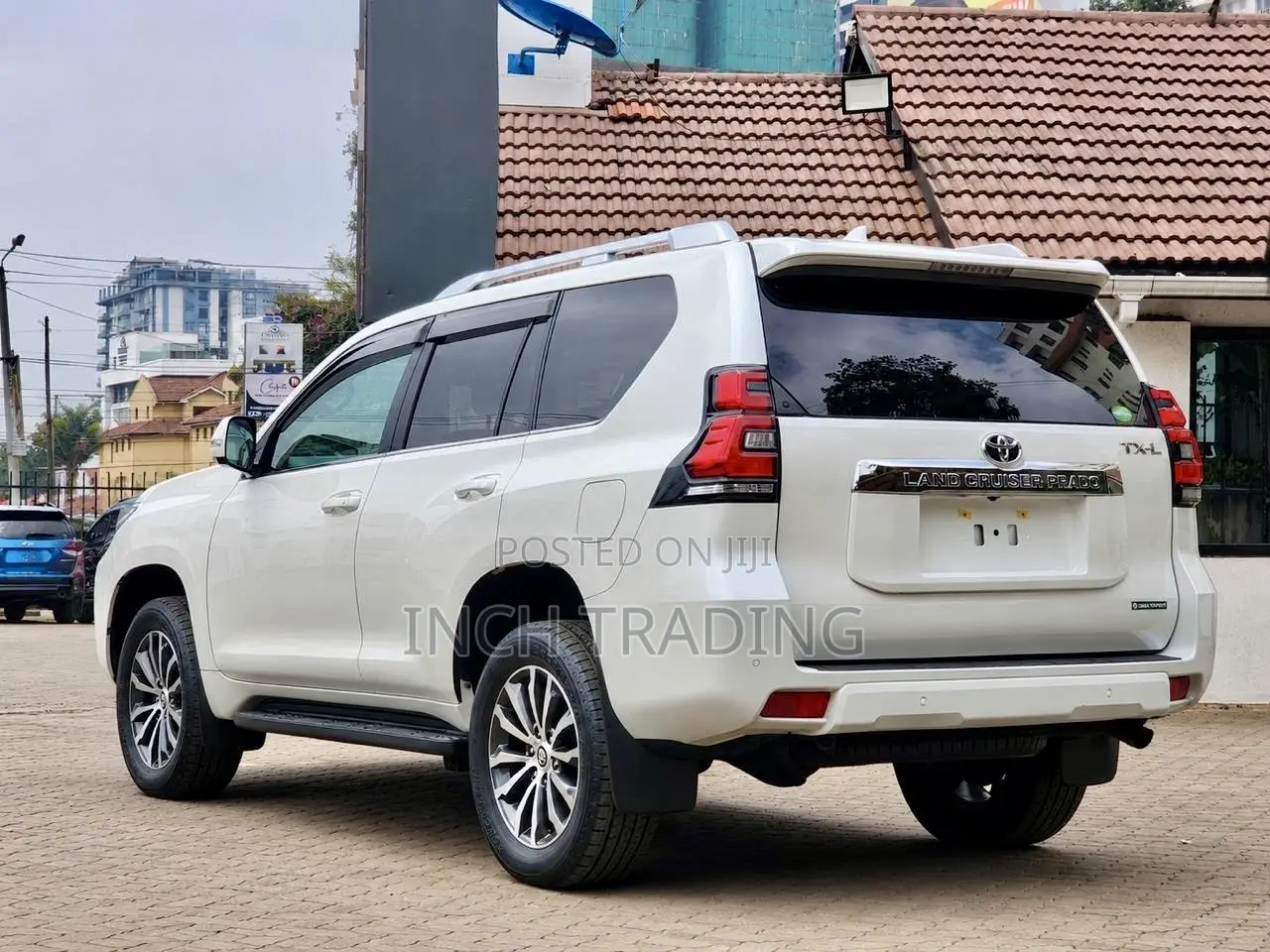 Toyota Land Cruiser Prado 2.8 2019 White